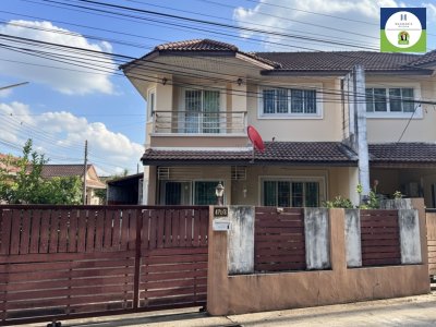 บ้านแฝด 2 ชั้น หลังมุม บ้านหันหน้าทิศเหนือ