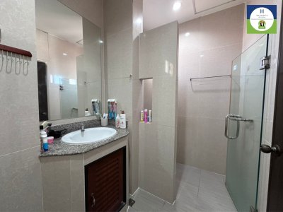 บ้านแฝด 2 ชั้น หลังมุม บ้านหันหน้าทิศเหนือ