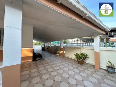 บ้านเดี่ยวชั้นเดียว เนื้อที่มากถึง 174 ตารางวา