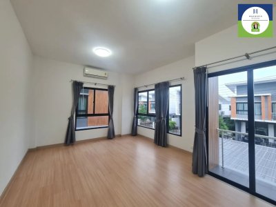 บ้าน 2 ชั้น ในโครงการสารินโนว่า โนนหงษ์ทอง