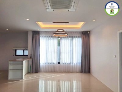 บ้านเดี่ยว 2 ชั้นในโครงการสารินเรสซิเดนซ์