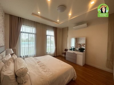 บ้านเดี่ยว สองชั้น หลังริมด้านใน