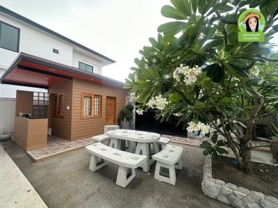 บ้านเดี่ยว สองชั้น หลังริมด้านใน