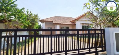 บ้านอารียาการ์เด้นท์