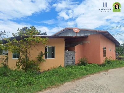 อาคารเพื่อการพาณิชย์ชั้นเดียว ติดถนนหลักอุบล-ตระการ