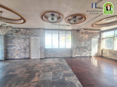 บ้านเดี่ยว 2 ชั้นหลังใหญ่ บ้านในตำนานเมืองอุบลฯ