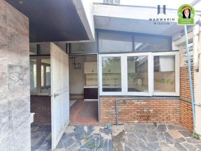 บ้านเดี่ยว 2 ชั้นหลังใหญ่ บ้านในตำนานเมืองอุบลฯ