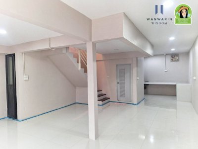 บ้าน 2 ชั้นในโครงการเอื้ออาทรวารินชำราบ