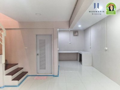 บ้าน 2 ชั้นในโครงการเอื้ออาทรวารินชำราบ