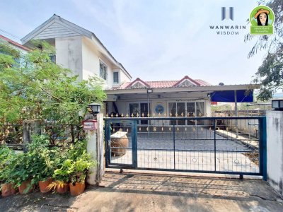 บ้าน 2 ชั้น ในโครงการบ้านเอื้ออาทรห้วยคุ้มเฟส 1