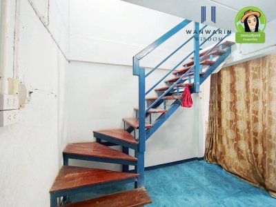 บ้าน 2 ชั้น ในโครงการบ้านเอื้ออาทรดอนกลาง