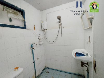 บ้าน 2 ชั้น ในโครงการบ้านเอื้ออาทรดอนกลาง