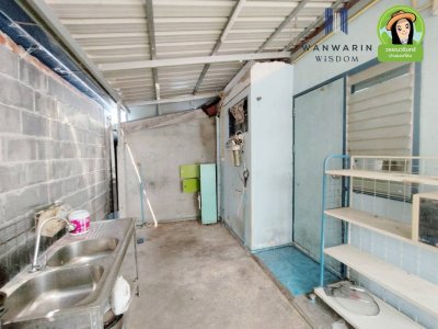 บ้าน 2 ชั้น ในโครงการบ้านเอื้ออาทรดอนกลาง