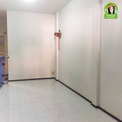 ทาวน์เฮ้าส์ ถนนคลังอาวุธ-ชยางกูร-แจ้งสนิท