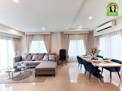 บ้านเดี่ยว 2 ชั้น  สารินวิสต้าไลค์ สวนวนารมย์