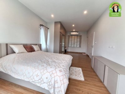 บ้านเดี่ยว 2 ชั้น  สารินวิสต้าไลค์ สวนวนารมย์