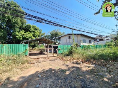 ที่ดินพร้อมสิ่งปลูกสร้าง  ทำเลในเมืองอุบล