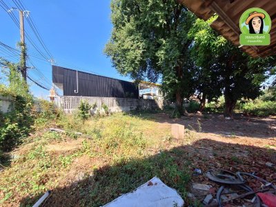 ที่ดินพร้อมสิ่งปลูกสร้าง  ทำเลในเมืองอุบล