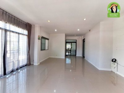 บ้านเดี่ยวชั้นเดียวในโครงการอนันตราเลคไซด์ ดอนแค-ขามใหญ่