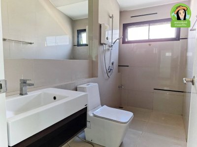 บ้านเดี่ยวชั้นเดียวในโครงการอนันตราเลคไซด์ ดอนแค-ขามใหญ่