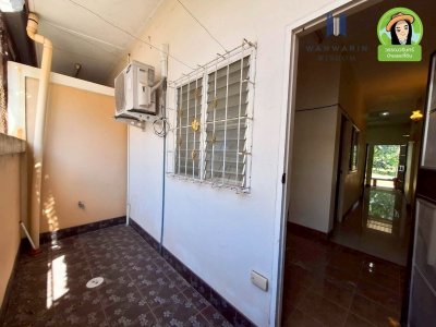 ทาวน์เฮ้าส์ชั้นเดียว ติดถนนเทศบาล 20 ในตัวอำเภอม่วงสามสิบ