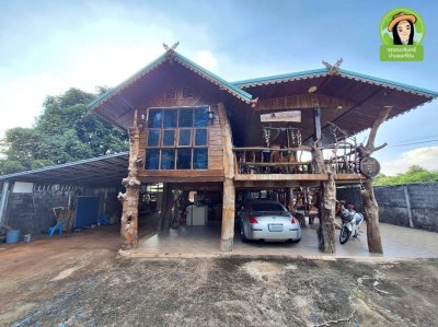 บ้านไม้ยกใต้ถุนสูง เนื้อที่เยอะ