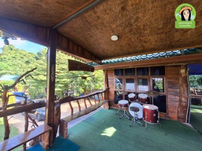 บ้านไม้ยกใต้ถุนสูง เนื้อที่เยอะ