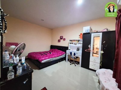 บ้านเดี่ยวชั้นเดียว พร้อมกิจการโรงงานเฟอร์นิเจอร์