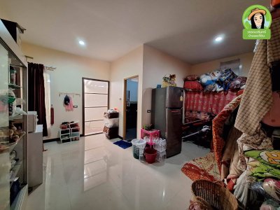 บ้านเดี่ยวชั้นเดียว พร้อมกิจการโรงงานเฟอร์นิเจอร์