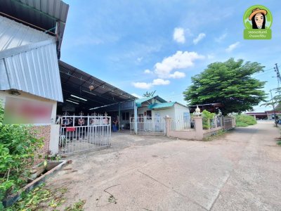 บ้านเดี่ยวชั้นเดียว พร้อมกิจการโรงงานเฟอร์นิเจอร์