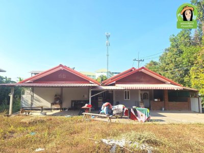 บ้านพร้อมหอพัก ทำเลดีฝั่งประตู 3 ม.อุบลฯ