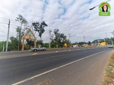 ที่ดินเปล่า 2 แปลง ขนาบทางเข้าวัดป่าสนามชัย