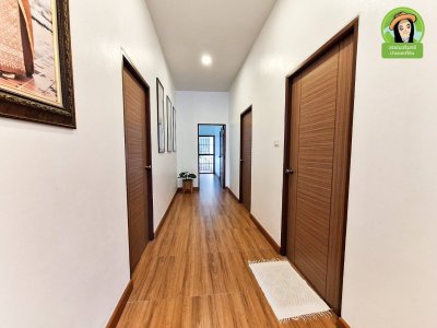 บ้านเดี่ยวชั้นเดี่ยวสไตล์คอนเทมโพรารี่