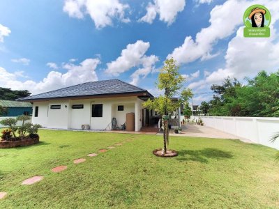 บ้านเดี่ยวชั้นเดี่ยวสไตล์คอนเทมโพรารี่