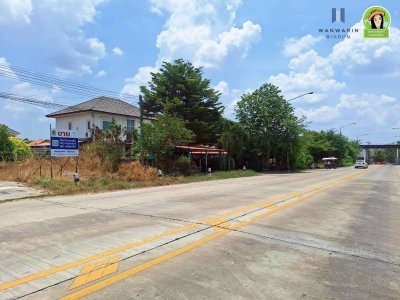 ที่ดินแปลงสวย หลังกองบิน 21