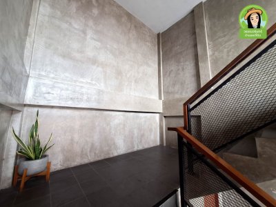 ที่พัก 2 ชั้น ทำเลในเมือง ใกล้ราชภัฎอุบลฯ