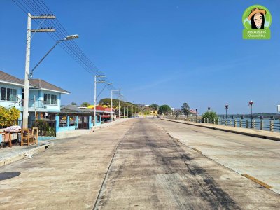 ที่ดินเปล่า 3 แปลง ติดถนนพนม ทำเลดี ทำเลในเมืองอุบล