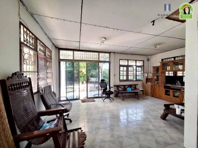 บ้านเดี่ยว 2 ชั้น ในซอยเทคโนฯ ทำเลดี เนื้อที่เยอะ