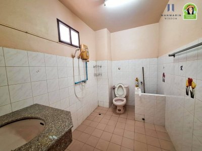 บ้านเดี่ยว 2 ชั้น ในหมู่บ้านเสาวลักษณ์หลังประกันสังคม