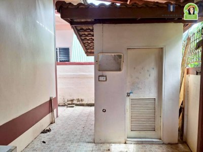 บ้านเดี่ยว 2 ชั้น ในหมู่บ้านเสาวลักษณ์หลังประกันสังคม