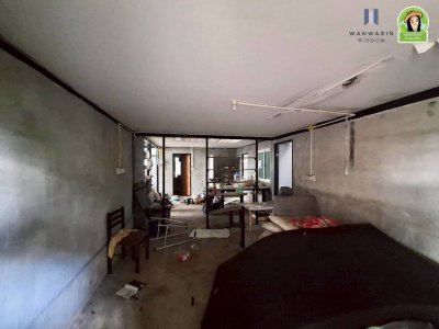 บ้านเดี่ยวชั้นเดียว 2 หลัง เนื้อที่เยอะ บนที่ดินทำเลดี ใกล้โรงแรม B2 ถนนเลี่ยงเมือง