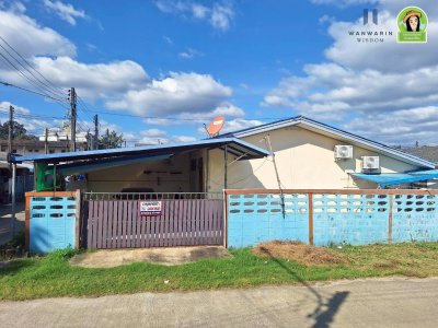 บ้านชั้นเดียว ในโครงการเคหะวนารมย์ หลังหัวมุม ติดถนน 2 ด้าน