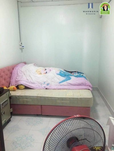 บ้านชั้นเดียว ในโครงการเคหะวนารมย์ หลังหัวมุม ติดถนน 2 ด้าน