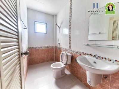 ทาวน์โฮมใหม่ 2 ชั้น 10 คูหา โซนวารินชำราบ