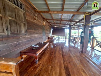 บ้านพักตากอากาศสไตล์บ้านสวน ในตัวอำเภอวารินชำราบ