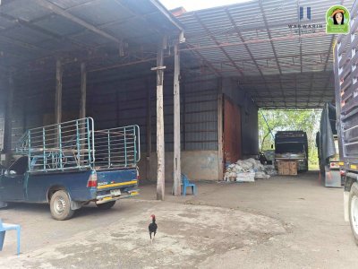 ที่ดินเปล่าแปลงใหญ่ พร้อมสิ่งปลูกสร้าง ติดกับโลตัสวาริน