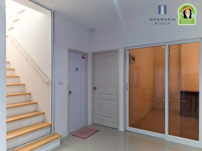 บ้านเดี่ยว 2 ชั้น  สไตล์อังกฤษ ในโครงการสารินลิฟวิ่ง