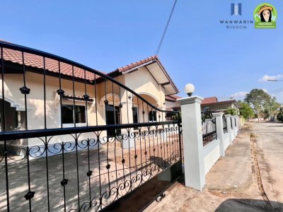 บ้านเดี่ยวชั้นเดียว หมู่บ้านพัฒนสิน อ.เดชอุดม จ.อุบลฯ