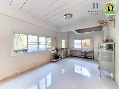 อาคารพร้อมที่พัก โซนหาดคูเดื่อ ทำเลดีทำเลธุรกิจ