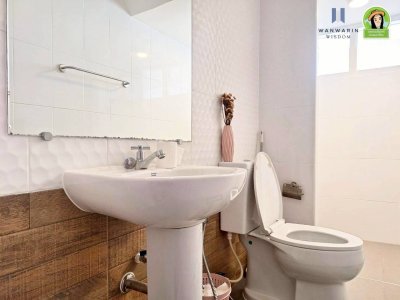 บ้านเดี่ยว 2 ชั้น สไตล์อังกฤษ แบบบ้าน J2 ในโครงการสารินลิฟวิ่ง